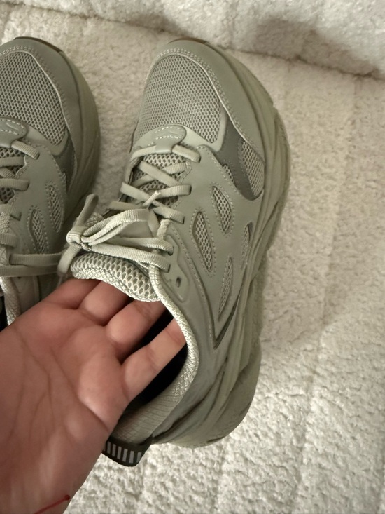 Hoka One One - Picture 9 of 9